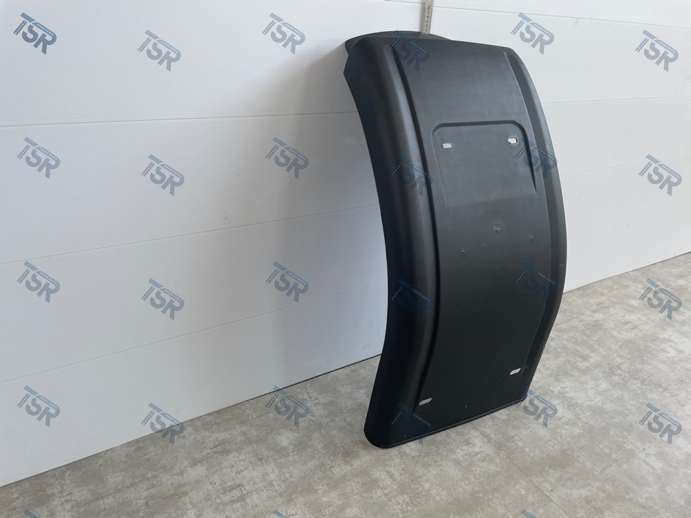 Крыло переднее