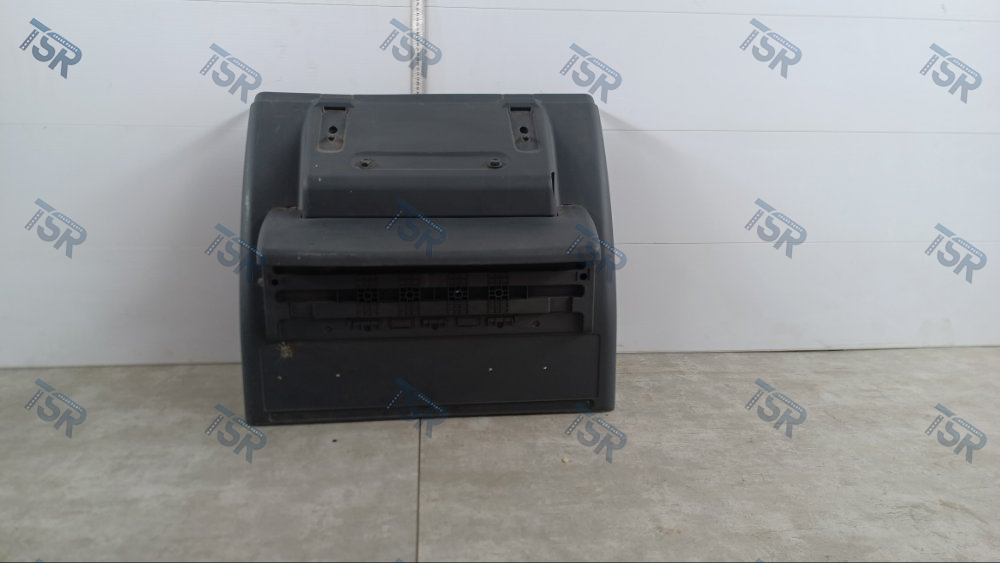 Крыло заднее