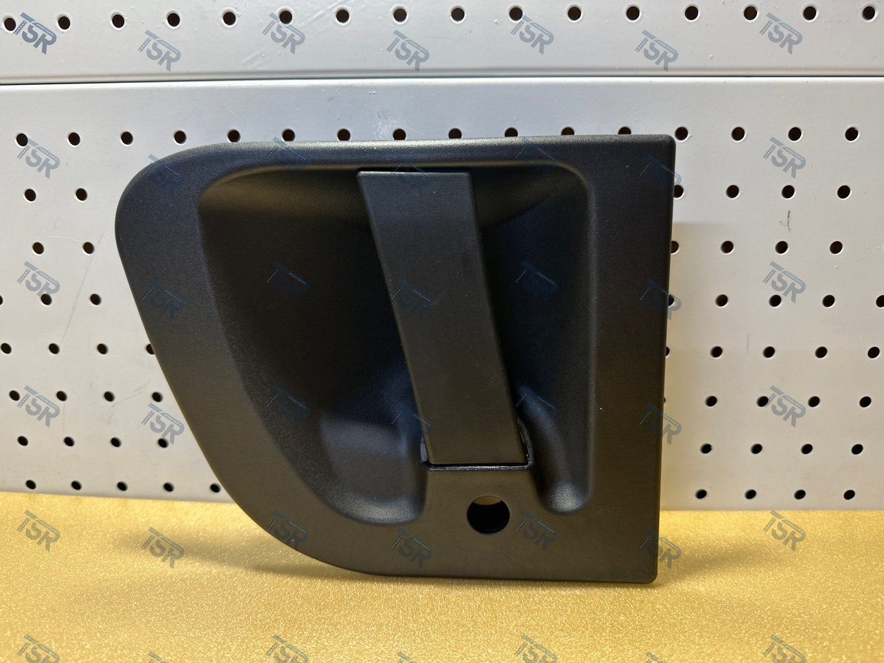 Ручка двери правая