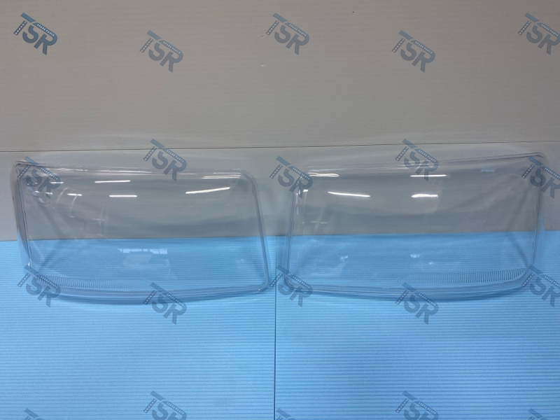 Комплект стекол фар (правое, левое)