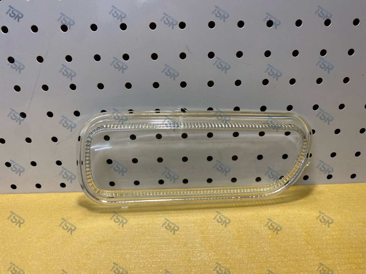 Стекло фары противотуманной