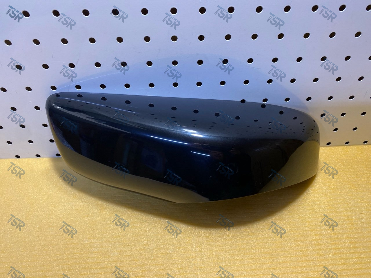 Крышка кронштейна зеркала верхняя