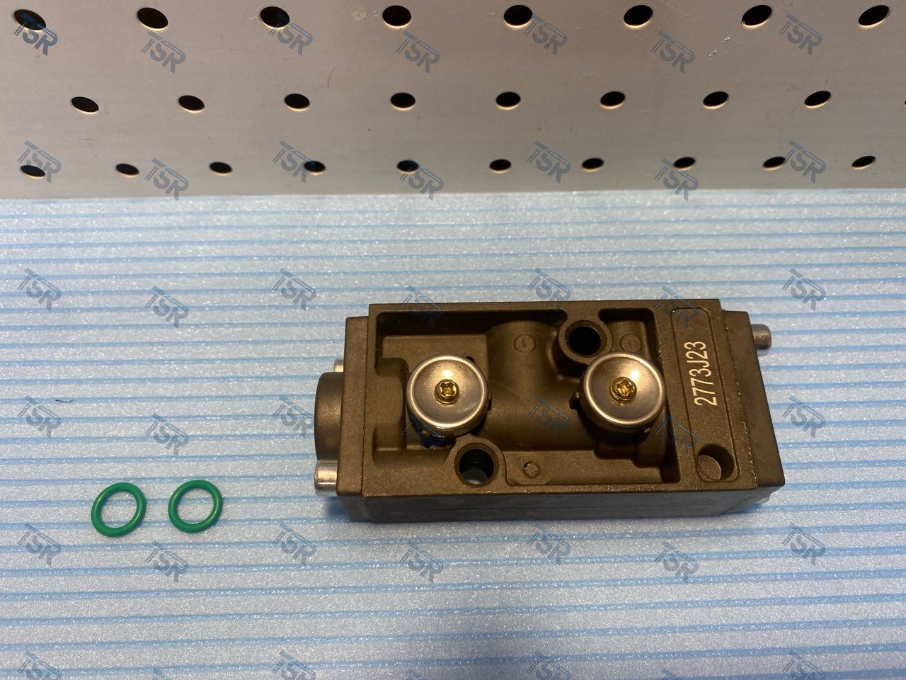 Электромагнитный клапан КПП