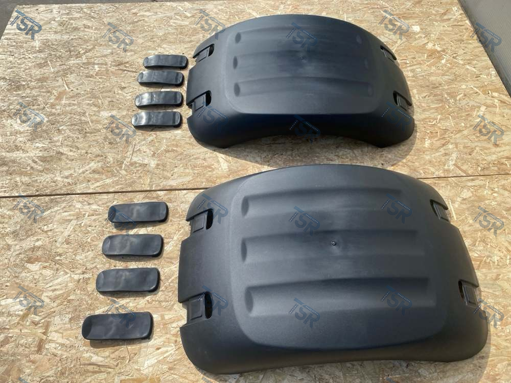 Комплект верхних частей задних крыльев с резинками