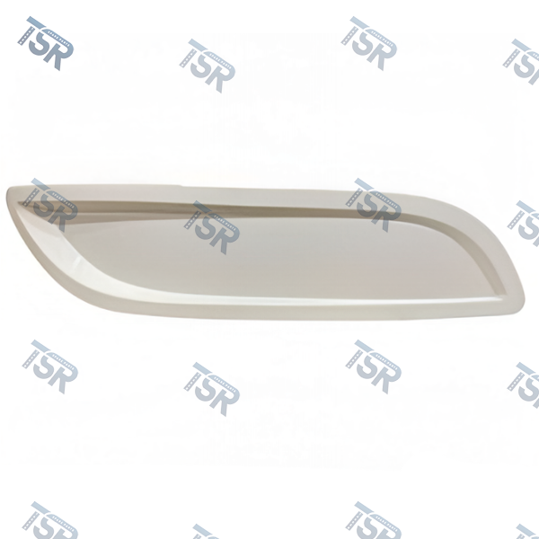 Заглушка правой части бампера (XF106)