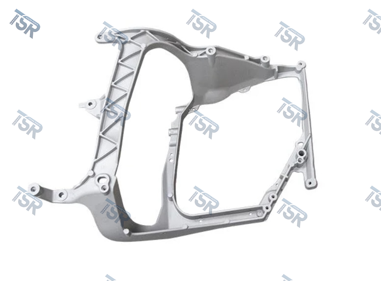 Кронштейн левой фары (XF106)