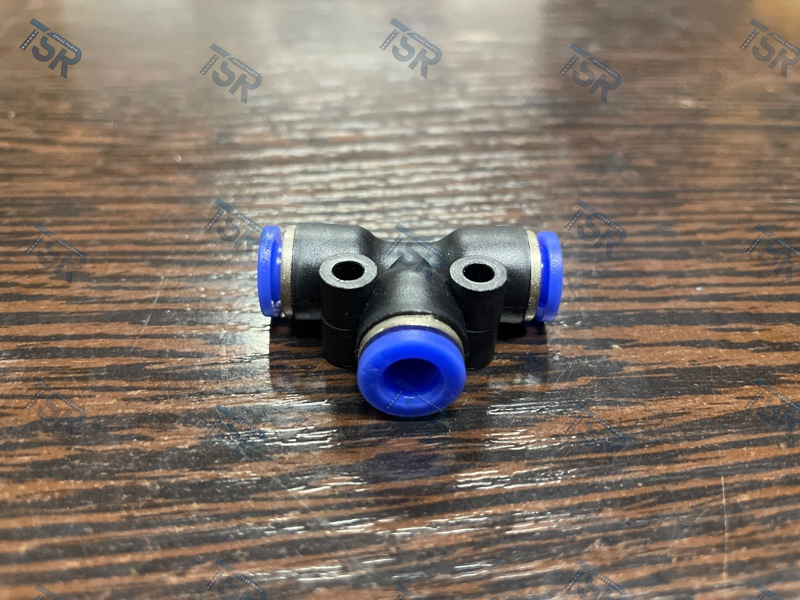 Фитинг соединитель пластиковый тройник 6 мм