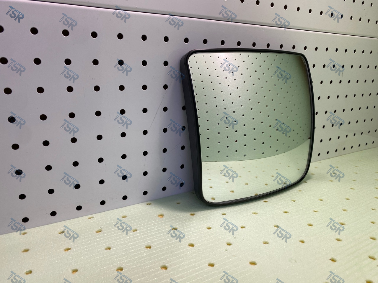 Стекло зеркала с подогревом