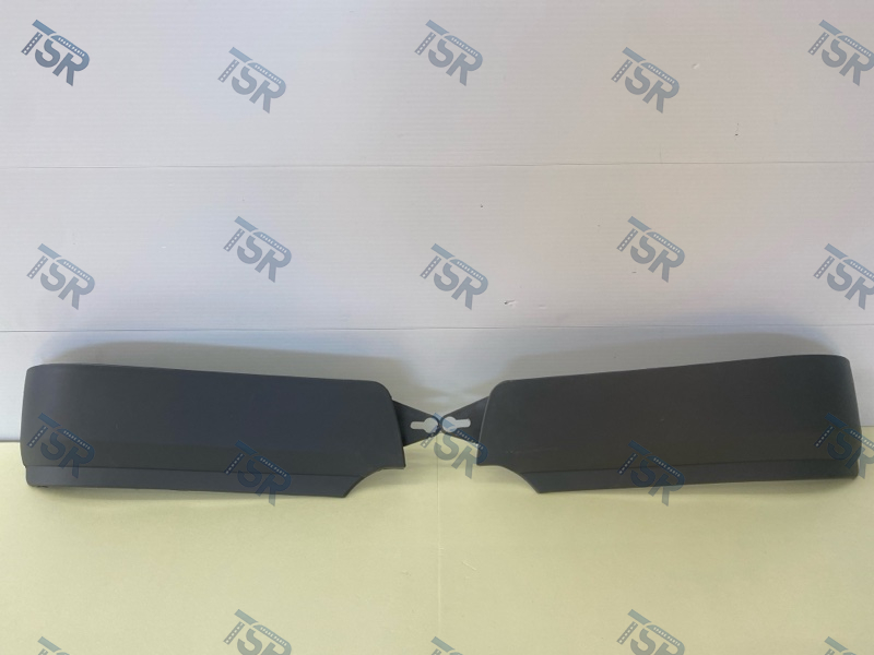 Комплект нижних накладок бампера (праваялевая)