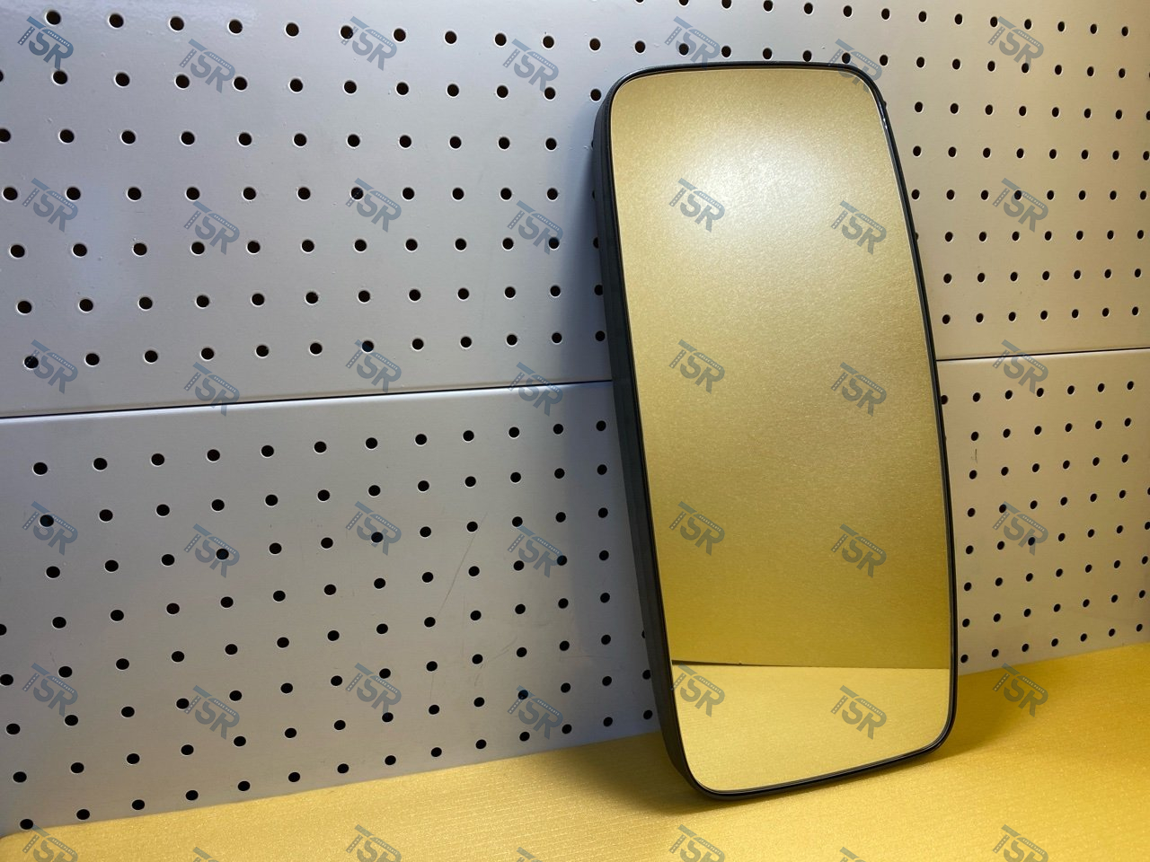 Стекло зеркала с подогревом