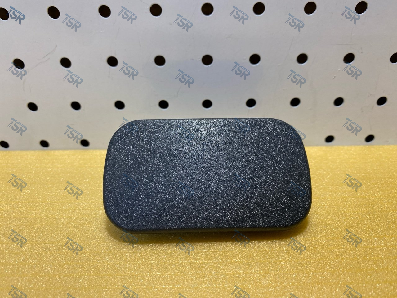 Заглушка бампера