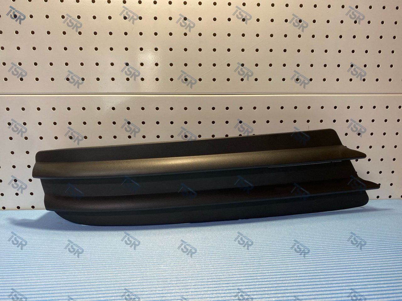 Заглушка бампера