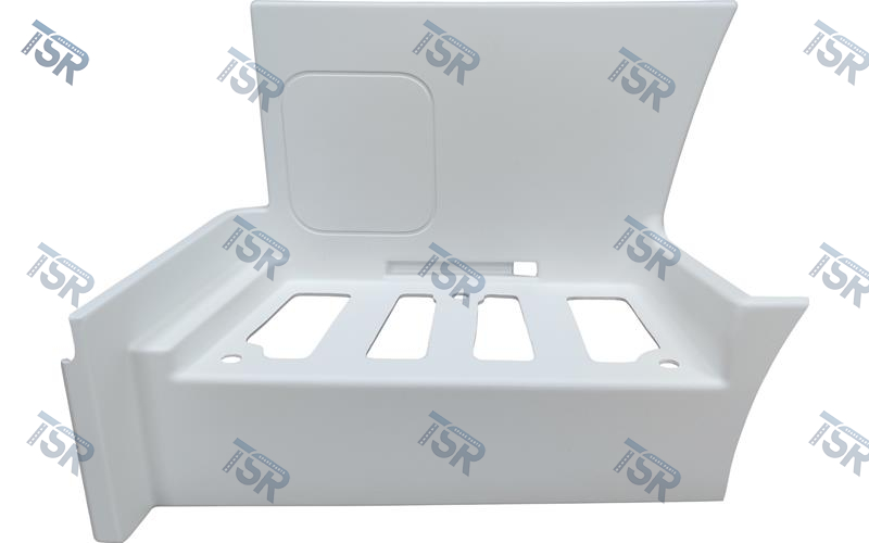 Панель ступени-крыла верхняя левая (TGS TG3 с 2020г.)