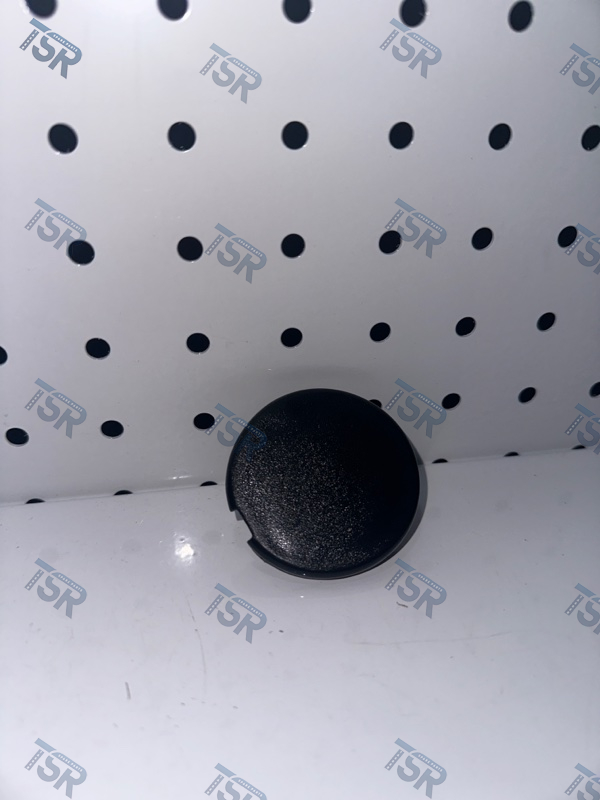 Заглушка бампера