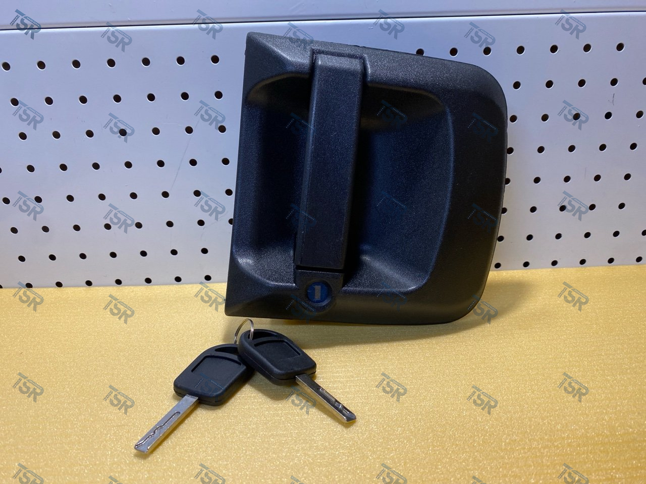 Ручка двери