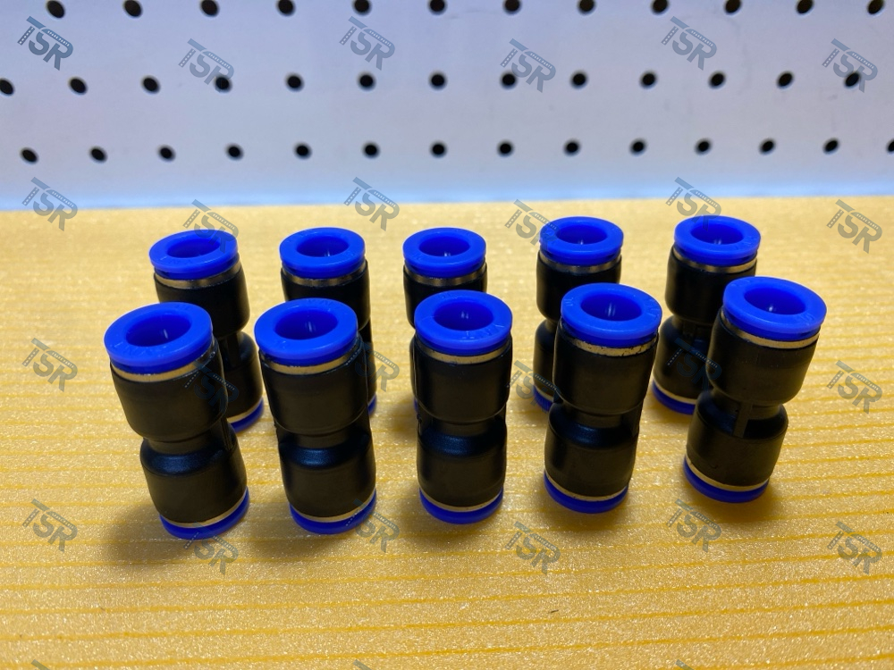 Фитинг быстросъемный 10,0*10,0 пластик (комплект 10 штук)