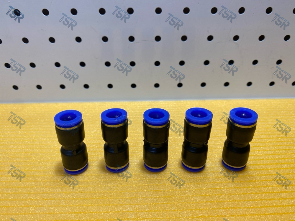 Фитинг быстросъемный 10,0*10,0 пластик (комплект 5 штук)