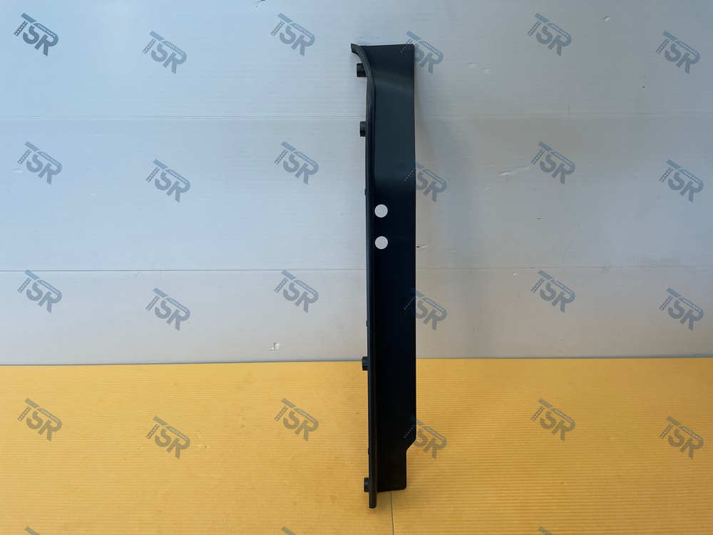 Торцевая накладка бампера левая