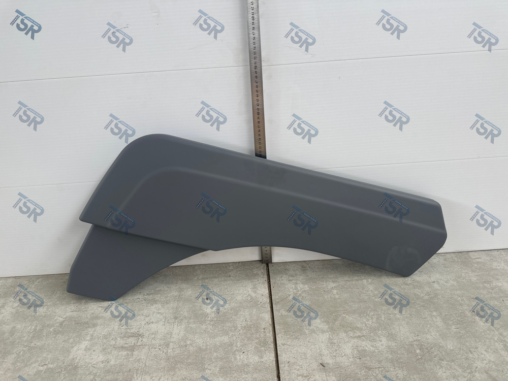 Накладка крыла MAN-3 левая кабина-2440мм