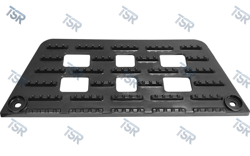 Пластиковая противоскользящая накладка ступени (левая, правая) (ACTROS MP2, ACTROS MP3)