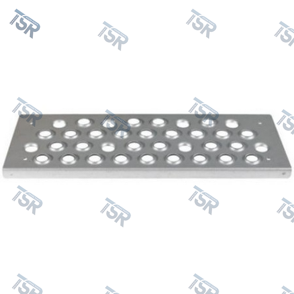 Ступень нижняя на панели ступени (левая, правая) (ACTROS MP2 MEGASPACE, ACTROS MP3 MEGASPACE)