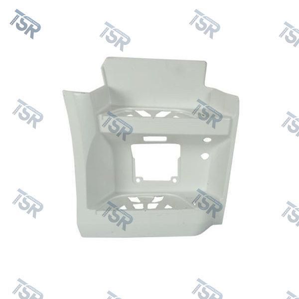 Ступень нижняя правая с отверстием под лампу (ACTROS MP4)