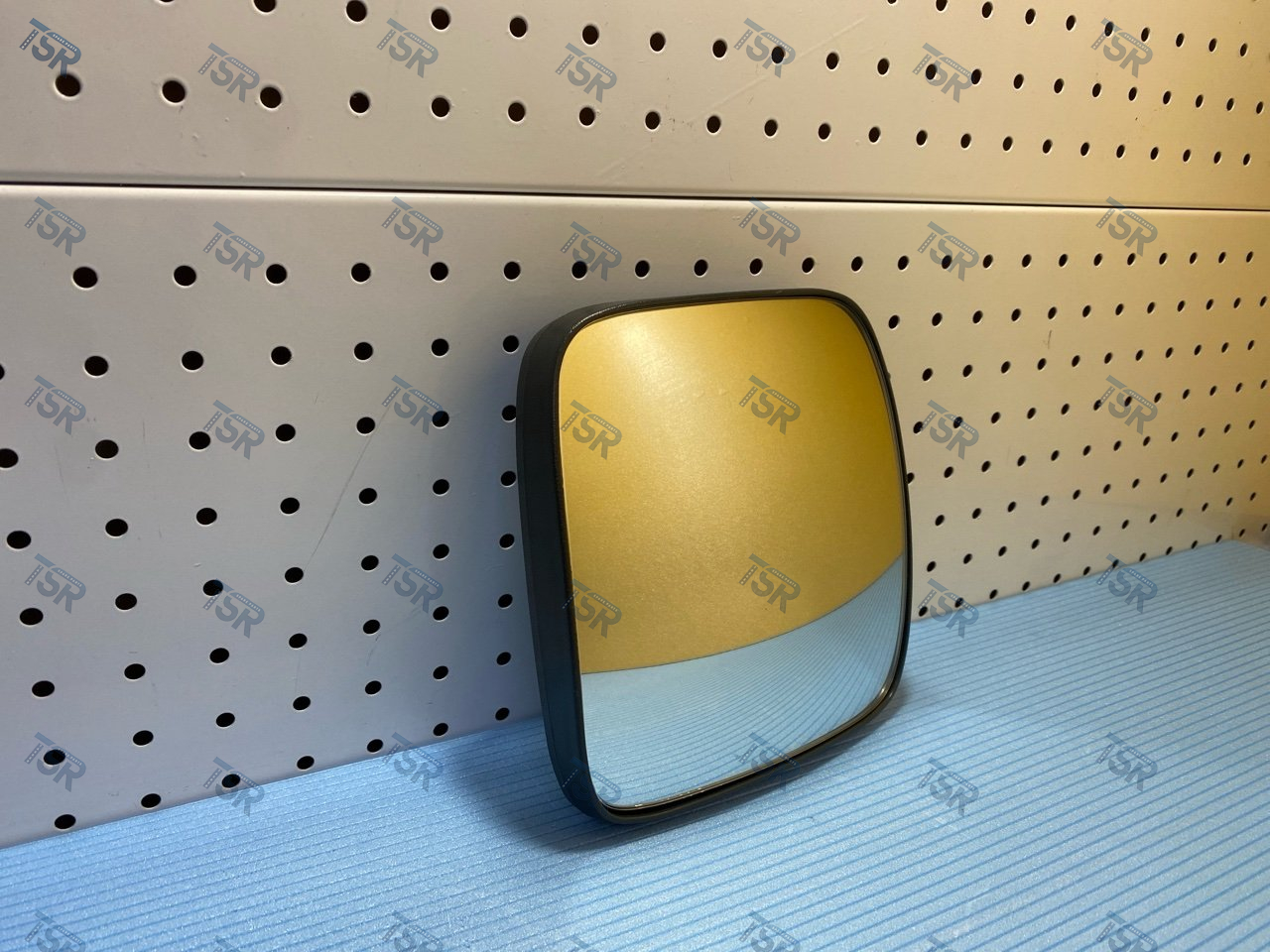 Стекло зеркала с подогревом