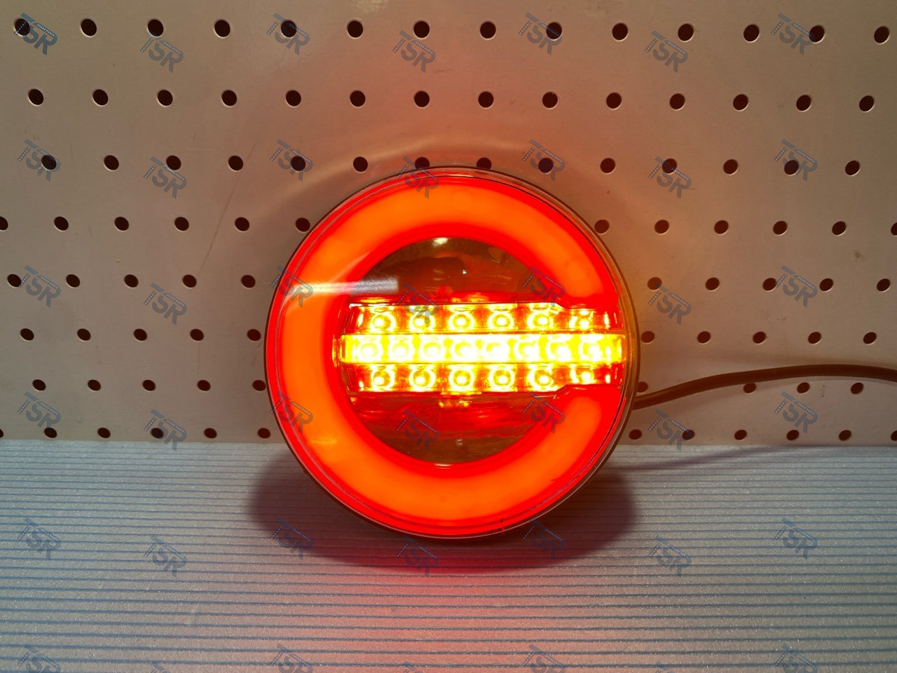 Фонарь задний