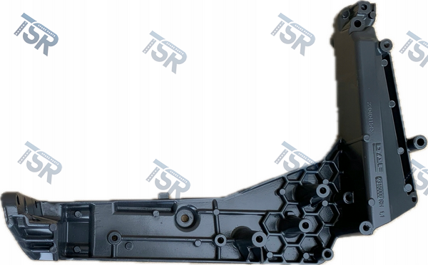 Элемент переднего бампера правая