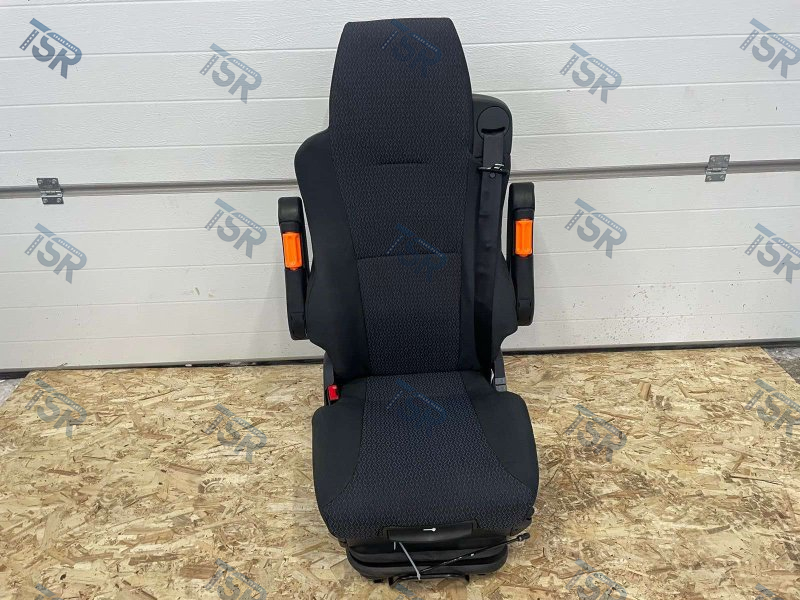 Сиденье водительское пневматическое Новое!