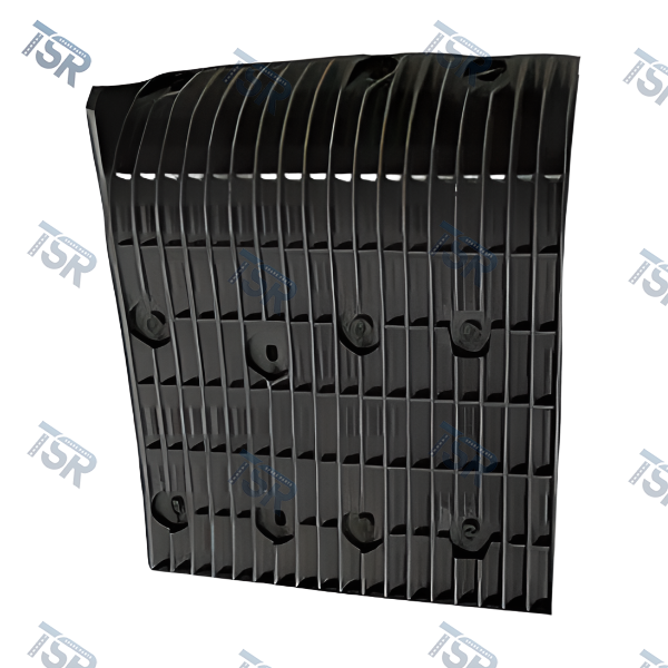 Брызговик правый