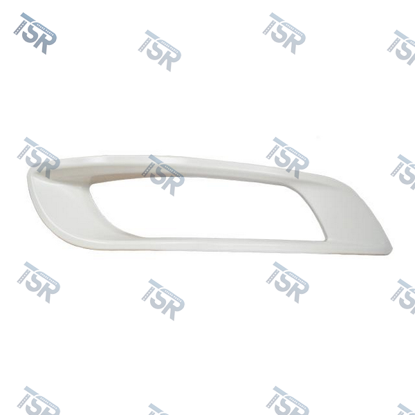 Рамка противотуманной фары правая DAF XF106