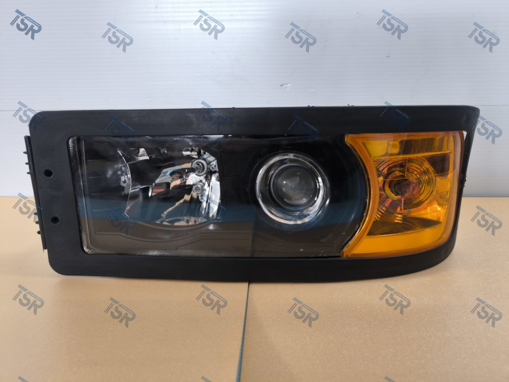 Фара передняя левая