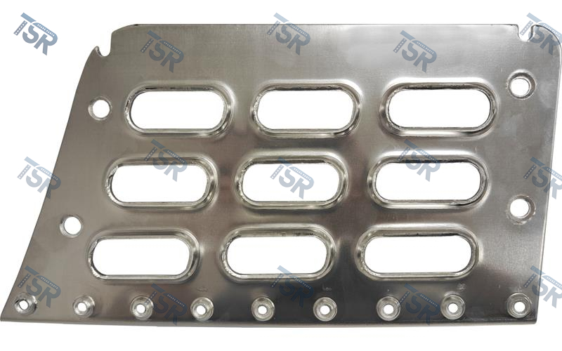 Площадка подножки нижняясредняя правая (FH2, FM2, FH3, FM3)