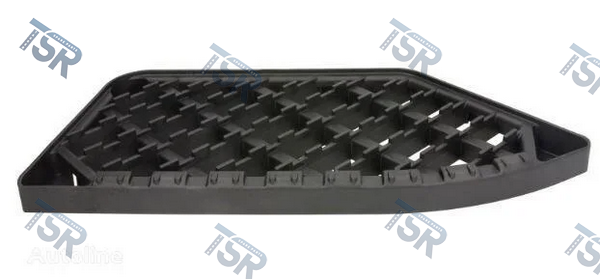 Панель подножки нижняя правая (FL FE)