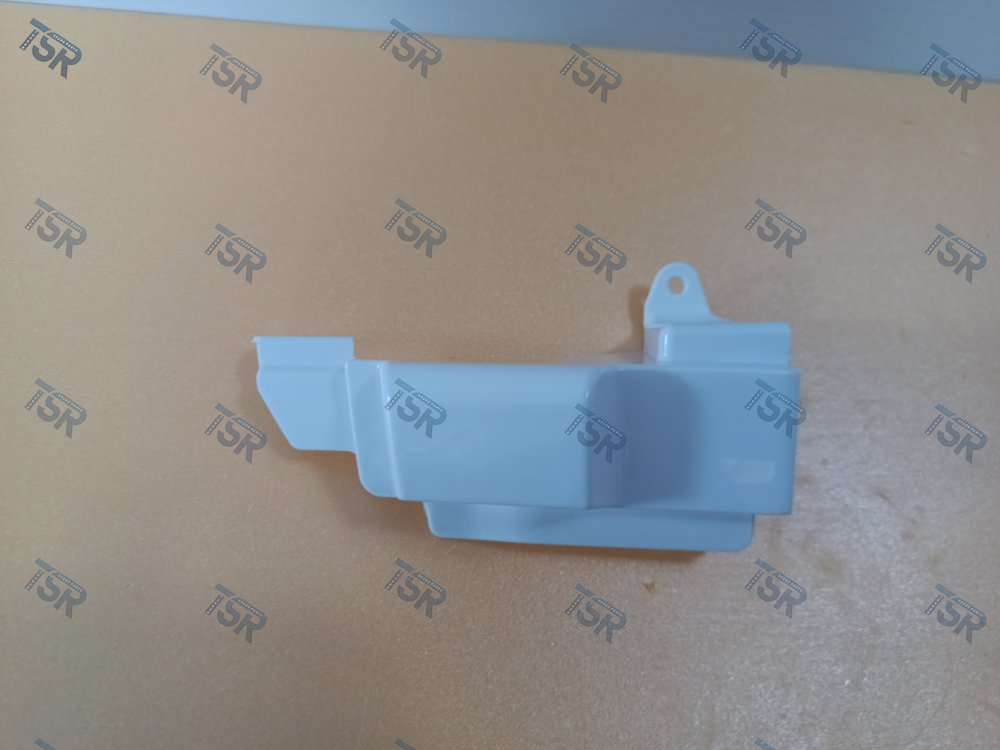 Кожух стойки левый нижний