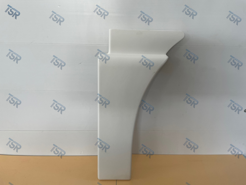 Накладка переднего правого крыла