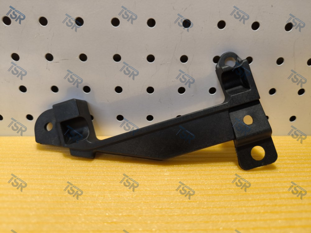 Кронштейн фары