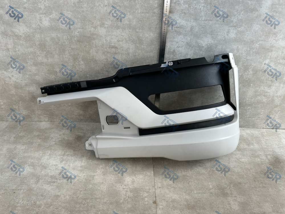 Угол бампера левый