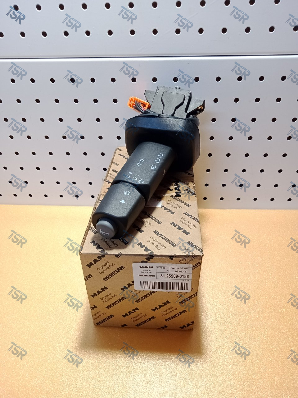 Переключатель передач на рулевой колонке