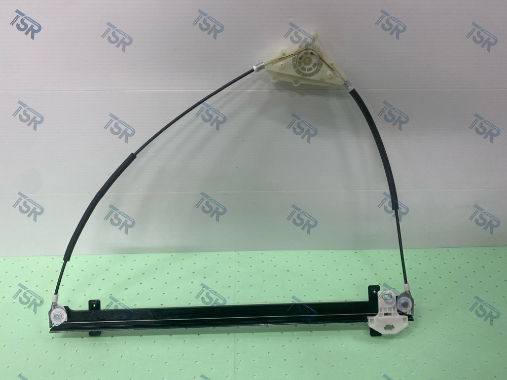 Стеклоподъёмник электрический левый без мотора