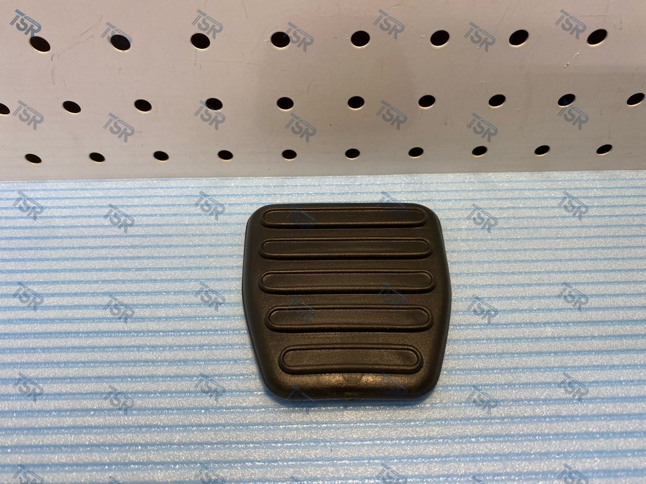 Накладка педали сцепления и тормоза