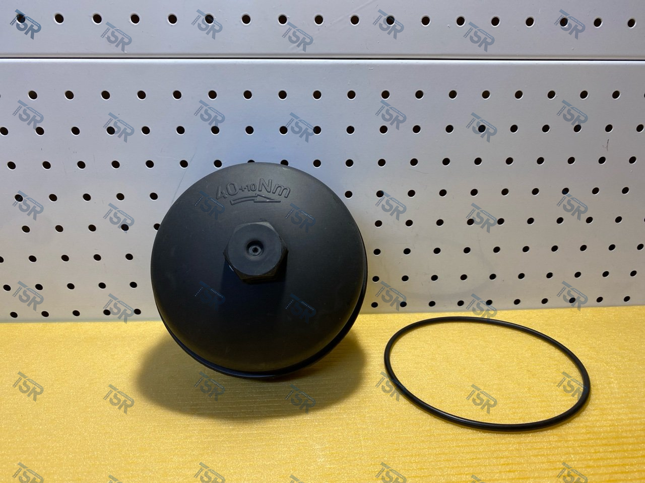 Крышка масляного фильтра