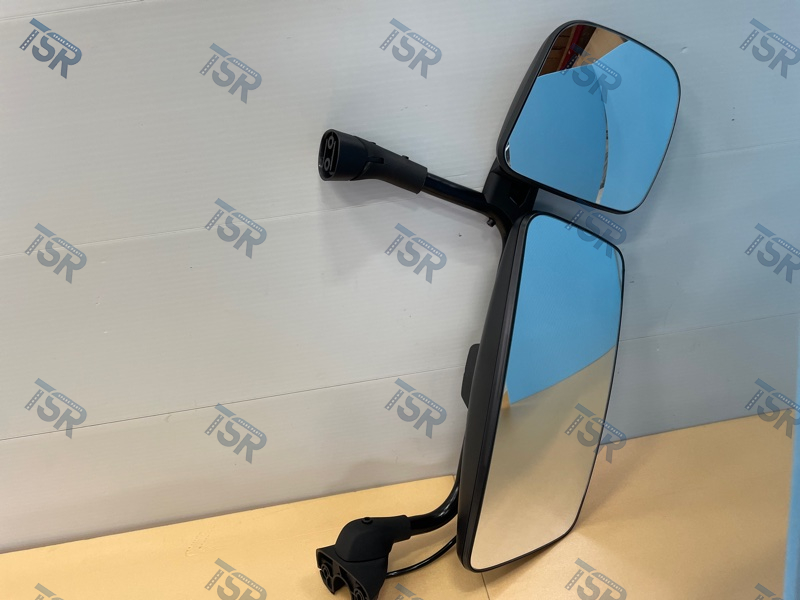 Зеркало заднего вида