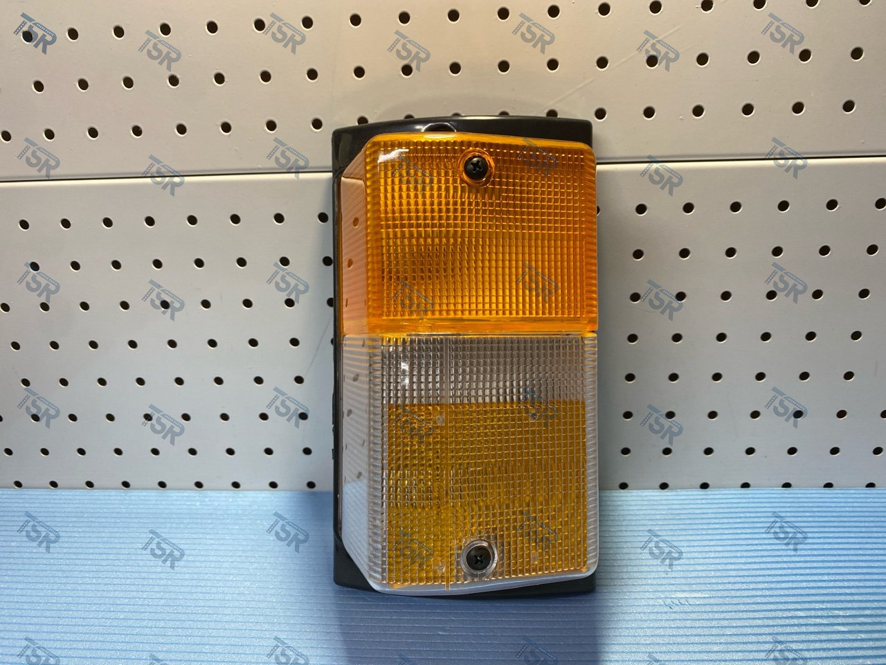 Указатель поворота левый