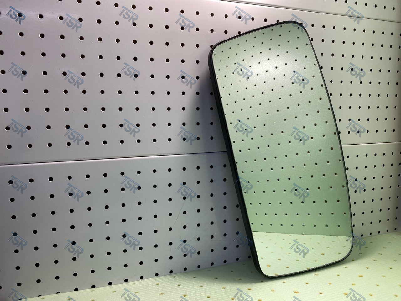 Стекло зеркала с подогревом