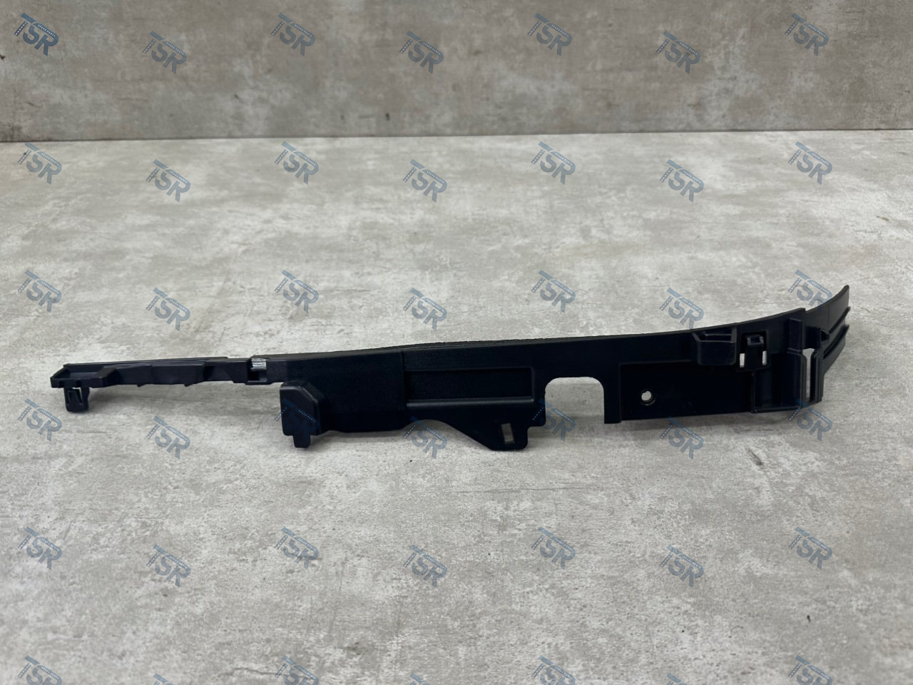 Панель стеклоочистителя левая Scania 6-ser L P G R S 2016