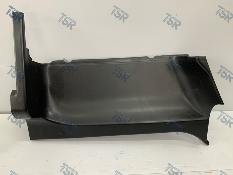 Корпус подножки правый