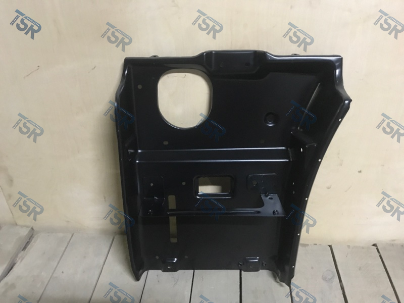 Корпус подножки левый