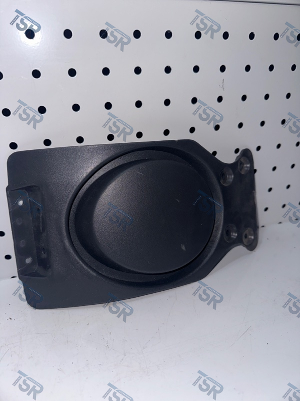 крышка противотуманной фары